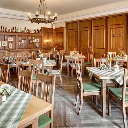 Altstadt- Und Businesshotel Pfaubraeu - Brauereigasthof - Fruehstuecksbuffet - Kostenfreie Radgarage - Hunde Willkommen Trostberg an der Alz Zewnętrze zdjęcie