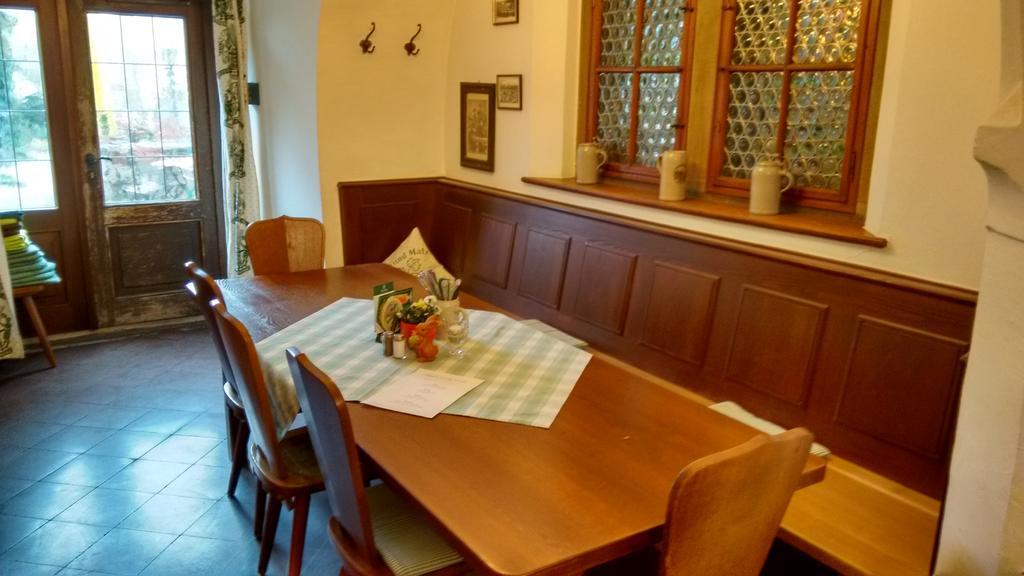 Altstadt- Und Businesshotel Pfaubraeu - Brauereigasthof - Fruehstuecksbuffet - Kostenfreie Radgarage - Hunde Willkommen Trostberg an der Alz Zewnętrze zdjęcie